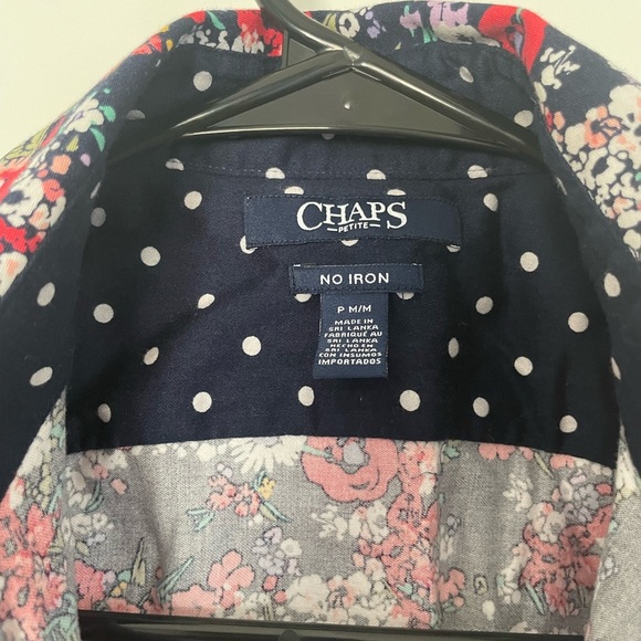 CHAPS Floral Button-Up Blouse – Size М - Picture 4 of 10